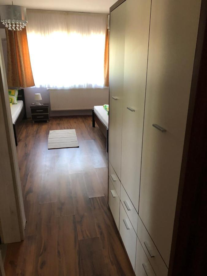 Kiscsere Vendeghaz Kallosemjen Buitenkant foto